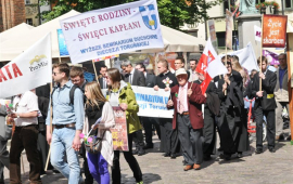 Zdjęcie z galerii Marsz dla Życia i Rodziny 2015