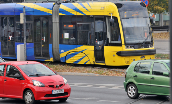 Utrudnienia w ruchu autobusów i tamwajów